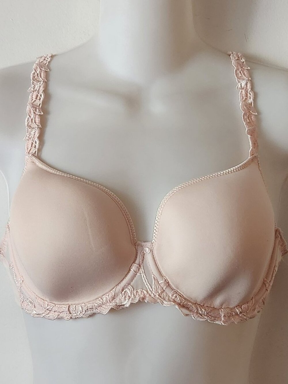 Simone Perele bra sz 36B underwire full cup light pink VGUC